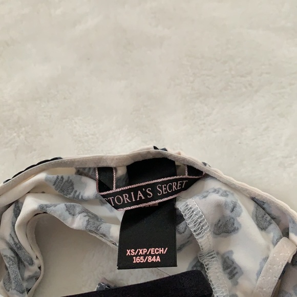 Victoria’s Secret Bodysuit Leopard/cat - Picture 3 of 3